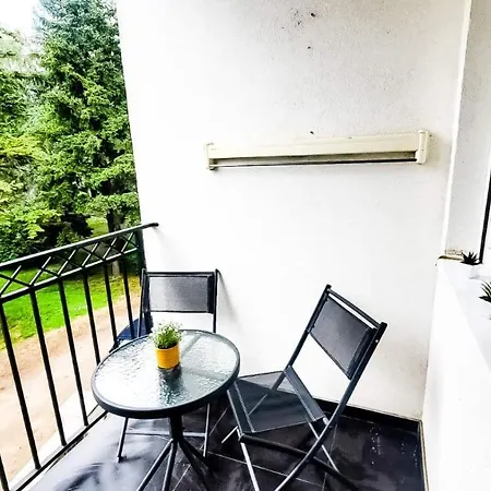U2 Apartament