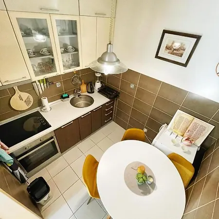U2 Apartament Veliko Gradište