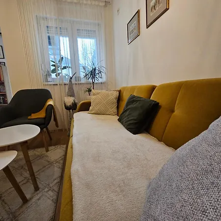 Apartament U2